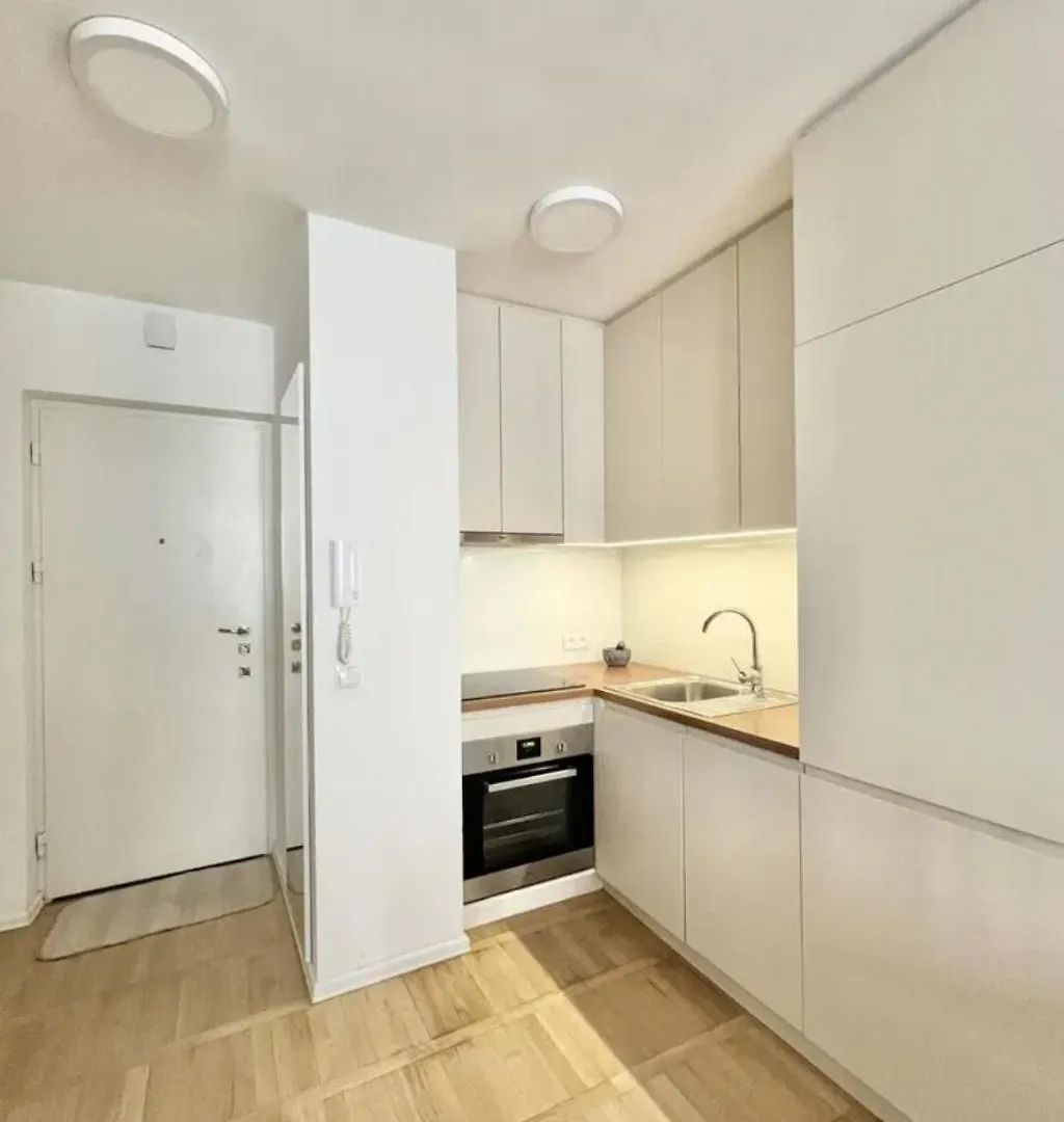 - Warsaw City Center Studio -