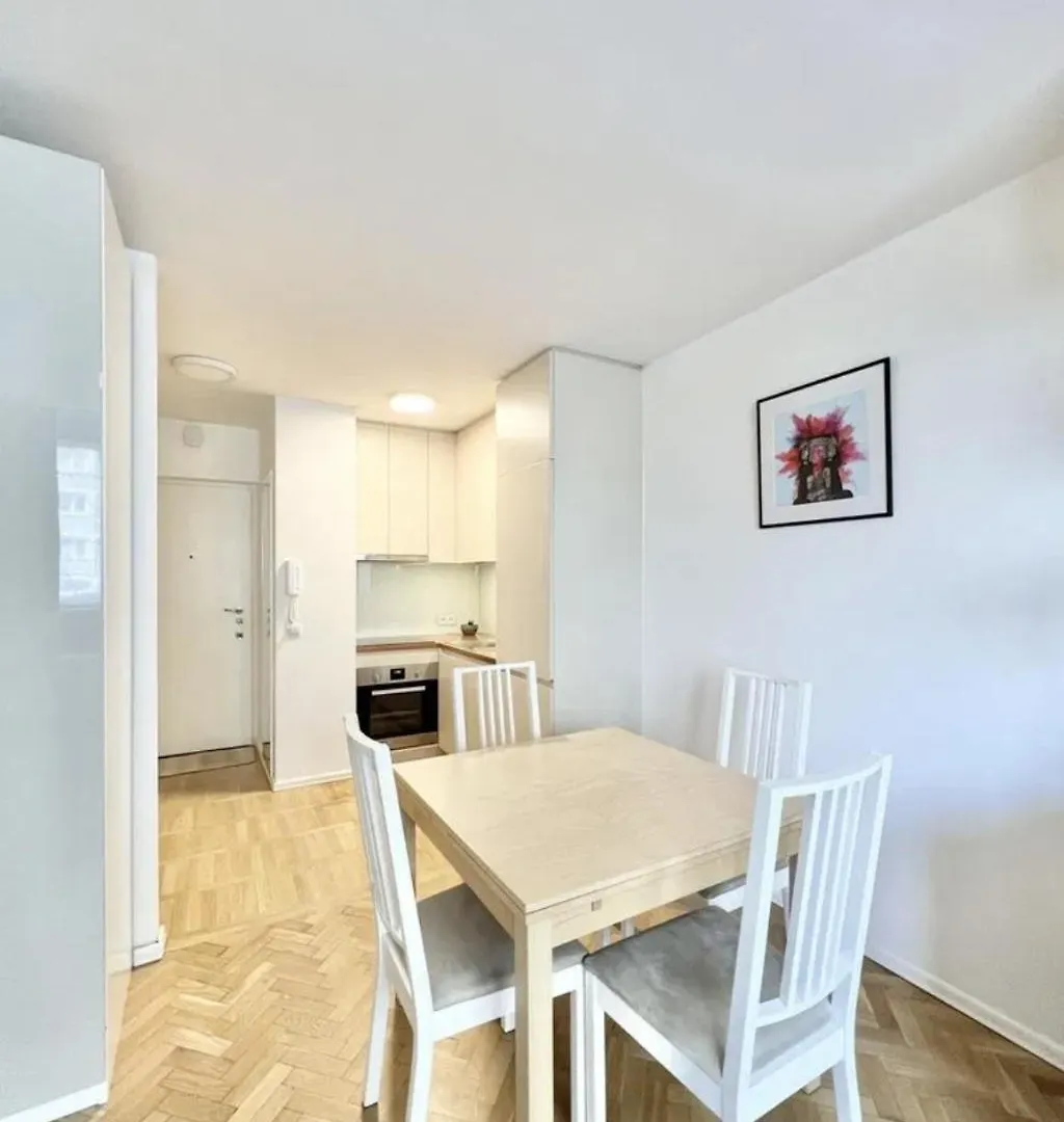 - Warsaw City Center Studio - شقة